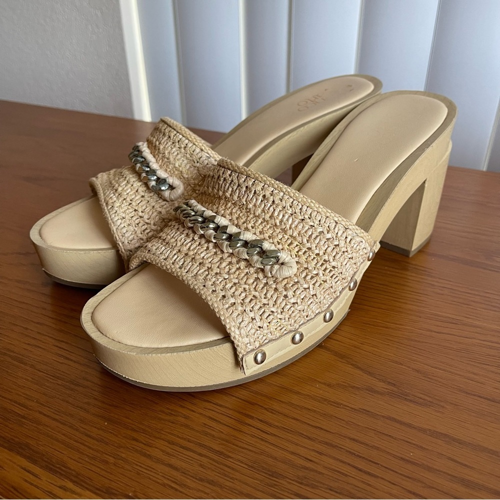Franco Sarto Capri Clog Sandals Beige/Light Tan (Crudo) Size 10